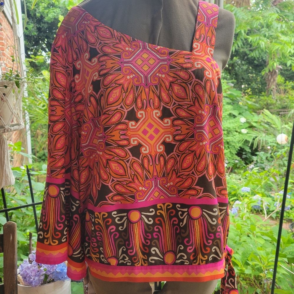 Chico's Zanzibar One Shoulder Top